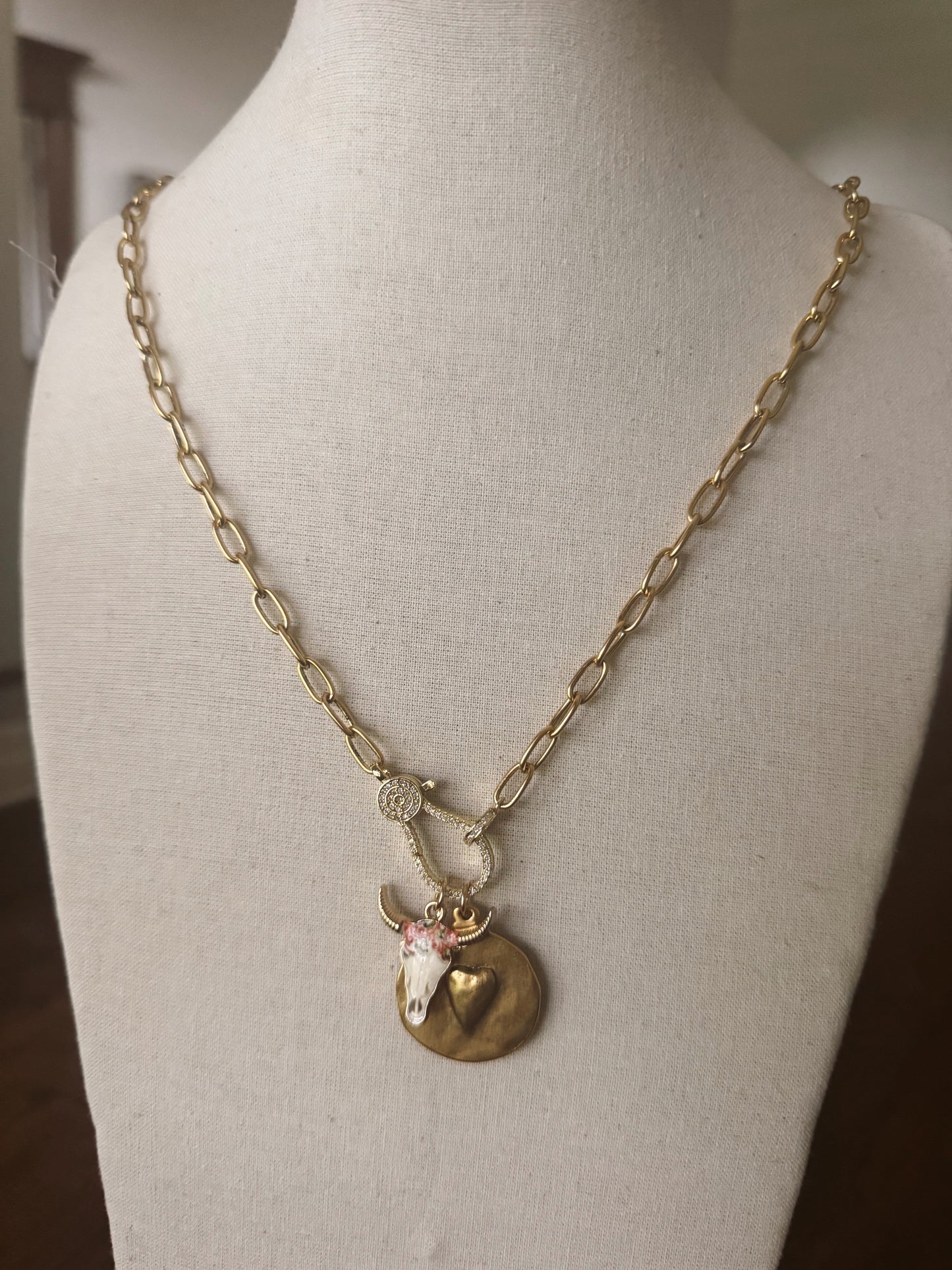 Kitty Necklace