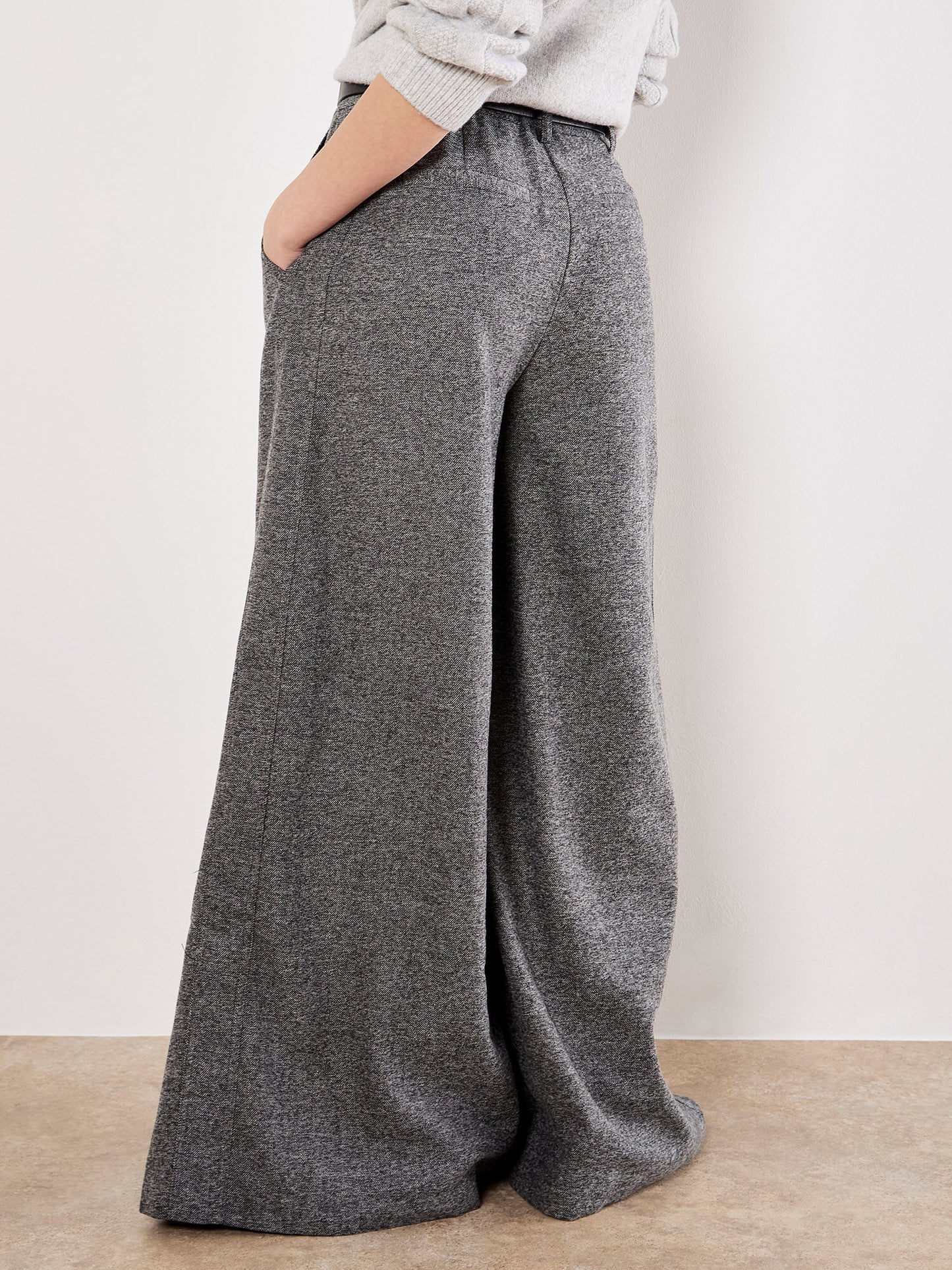 Woven Wide Leg Trousers