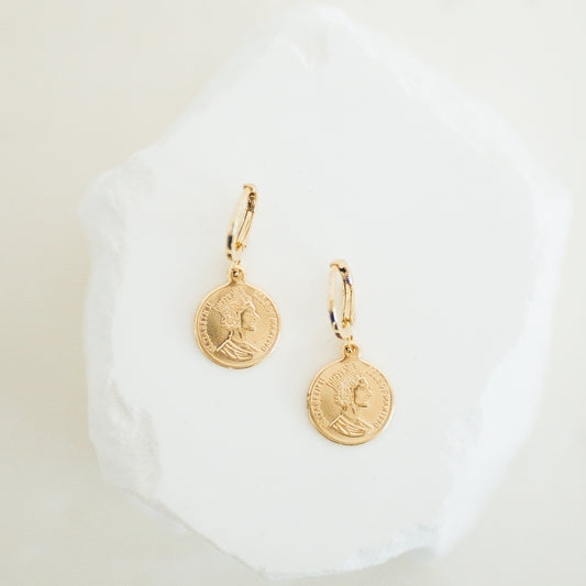 The Queen Earring