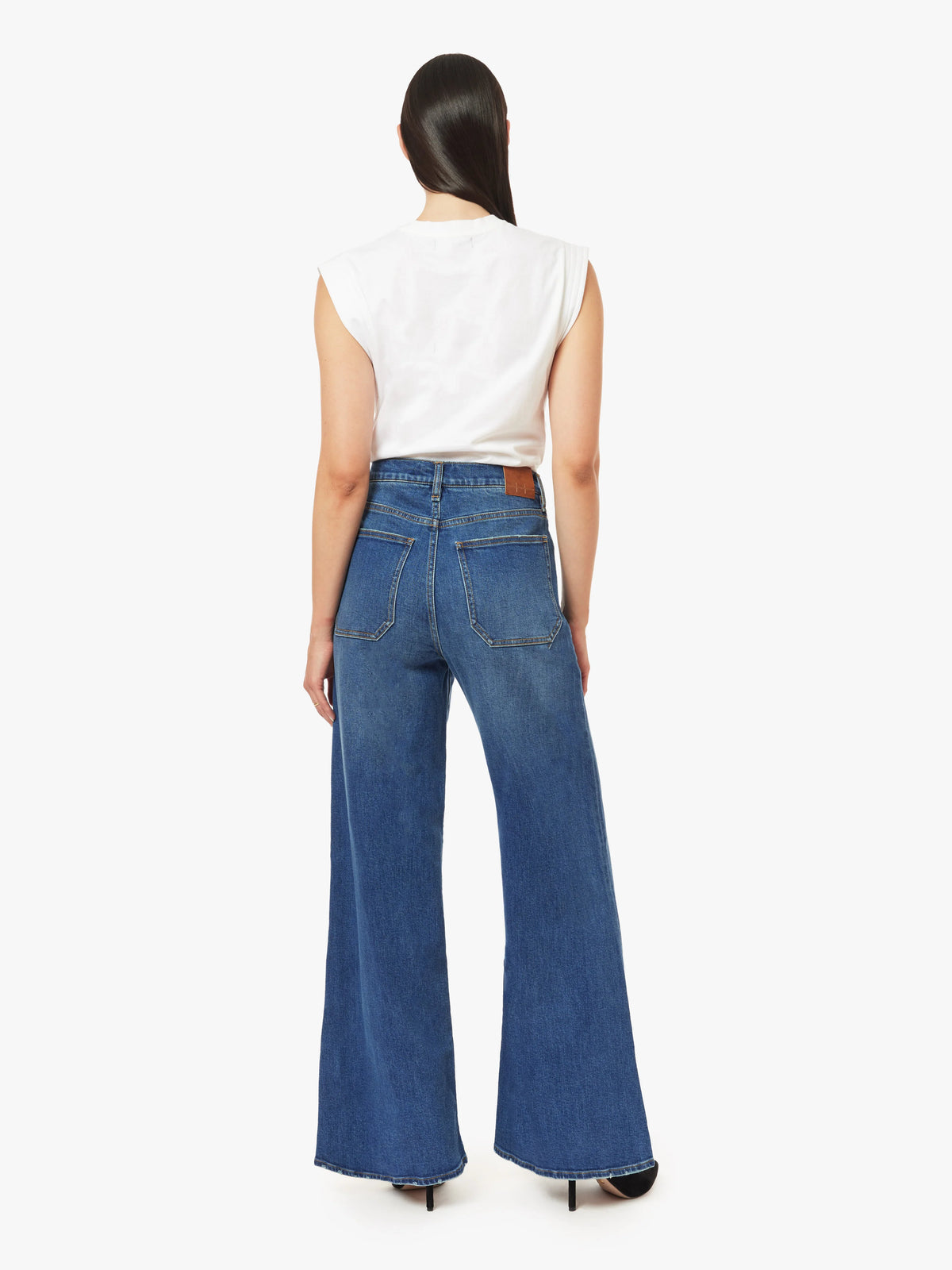Emerson Relaxed Flare
