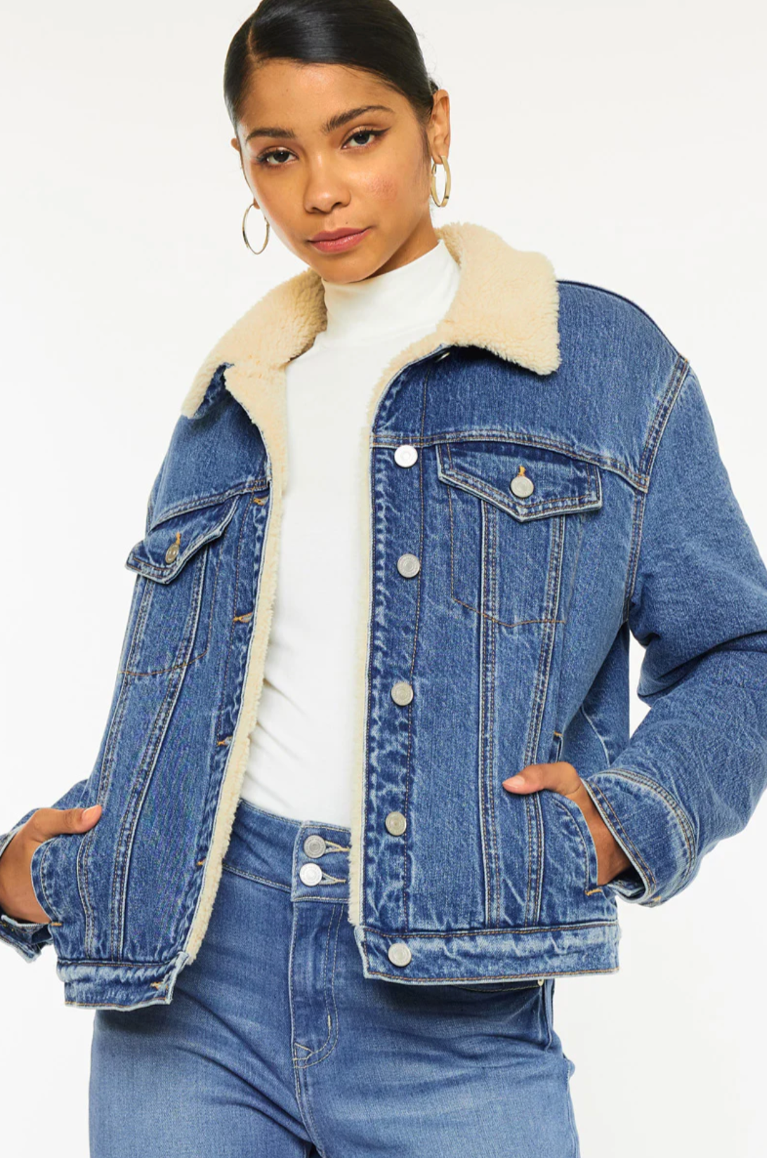 Rosalia Cropped Sherpa Jacket