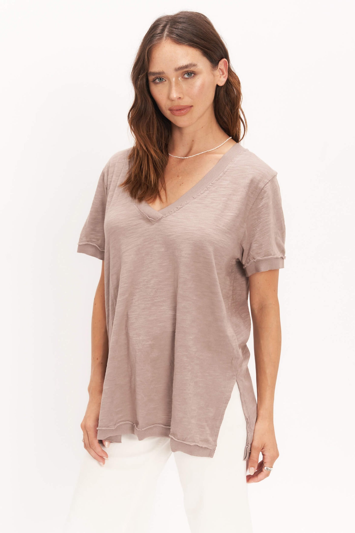 Knock Out V neck