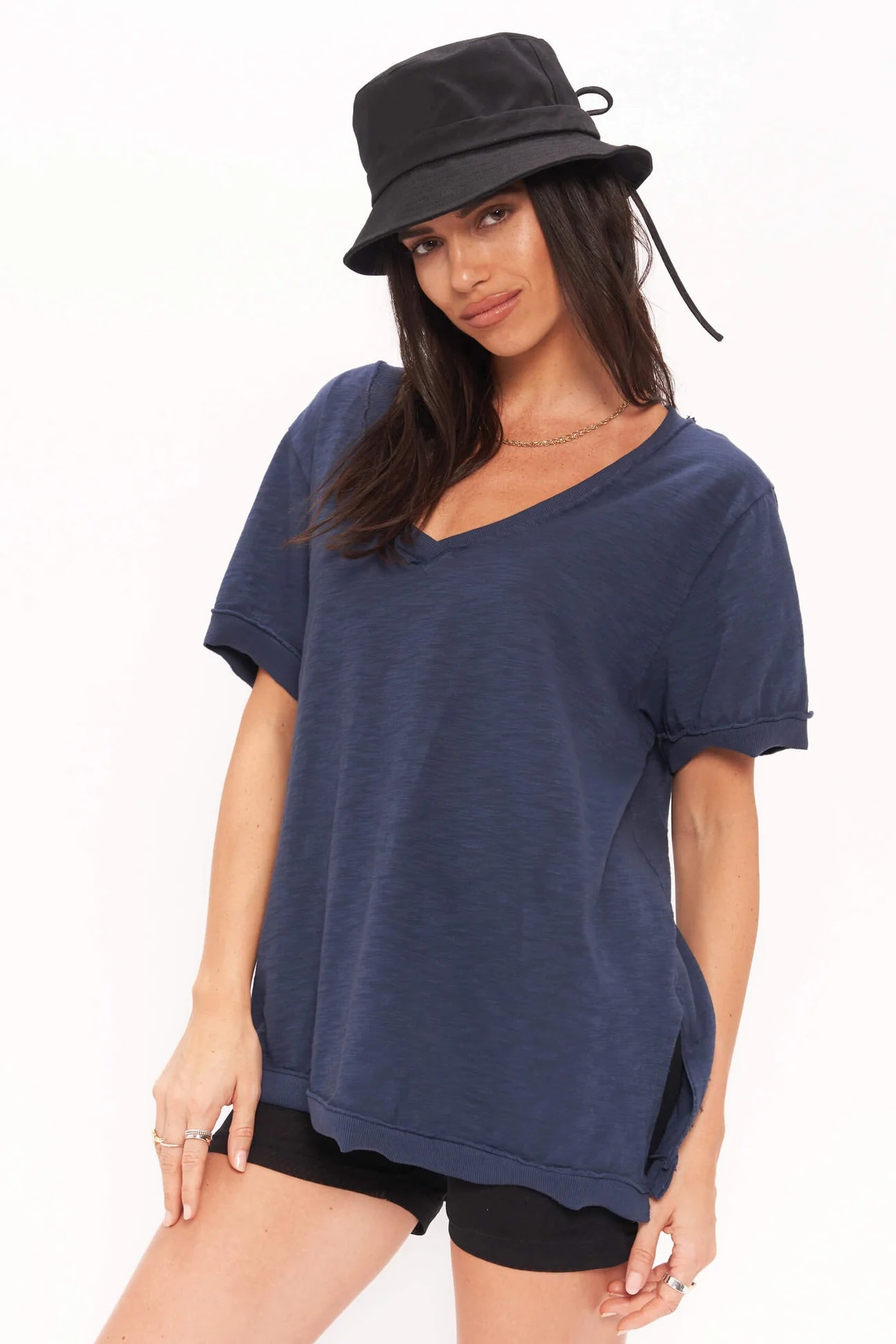 Knock Out V neck
