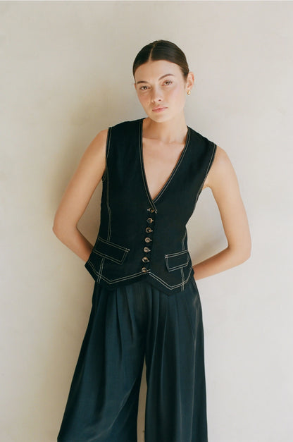 Linen Sleeveless Vest