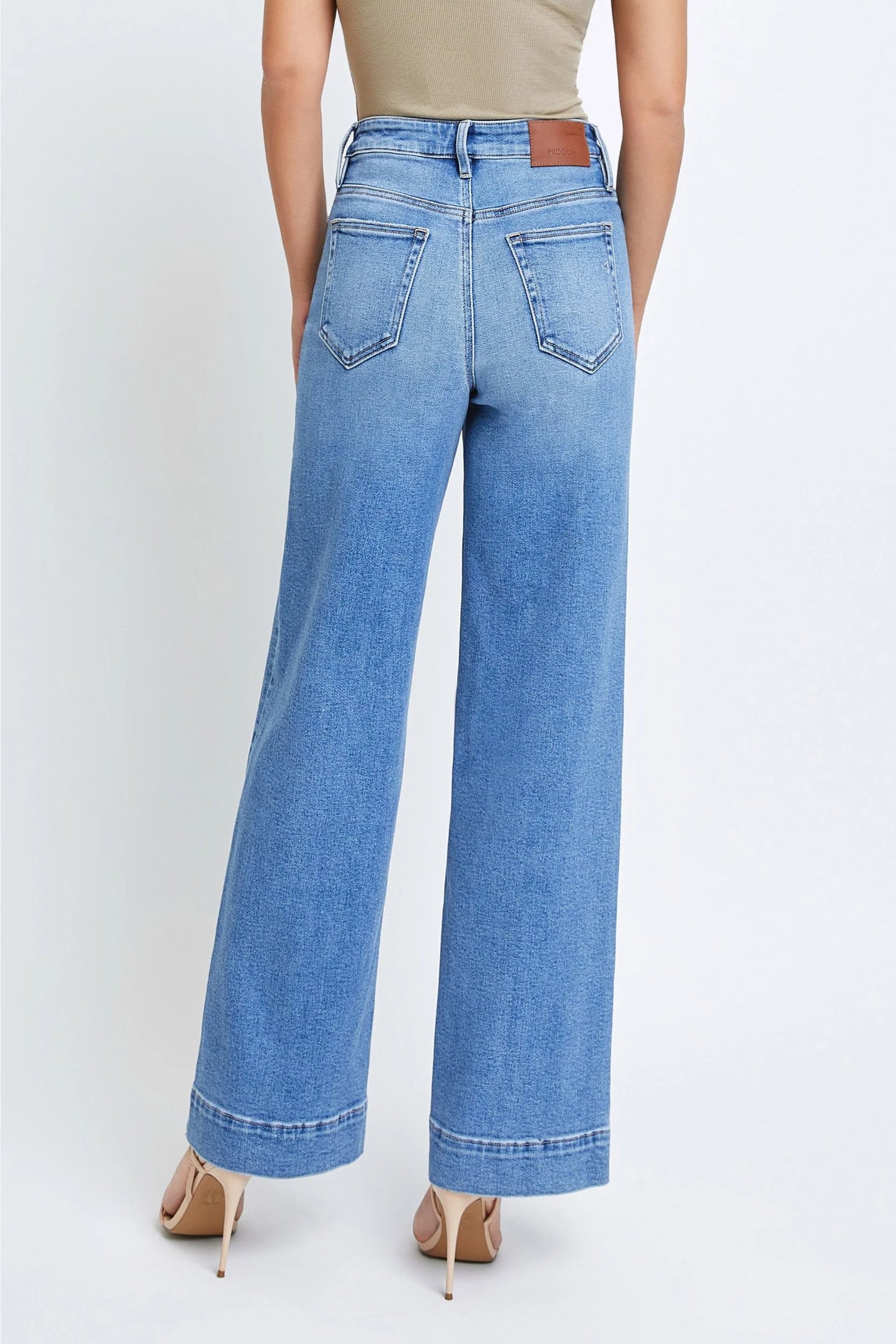 Nori Front Pocket Wide Leg Jean