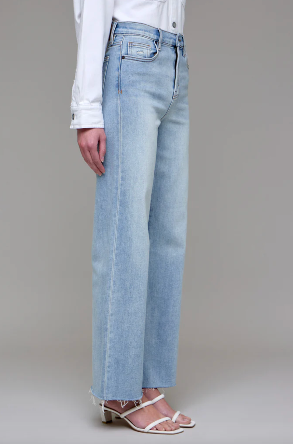 Logan Light Wash Classic Stretch Dad Jean