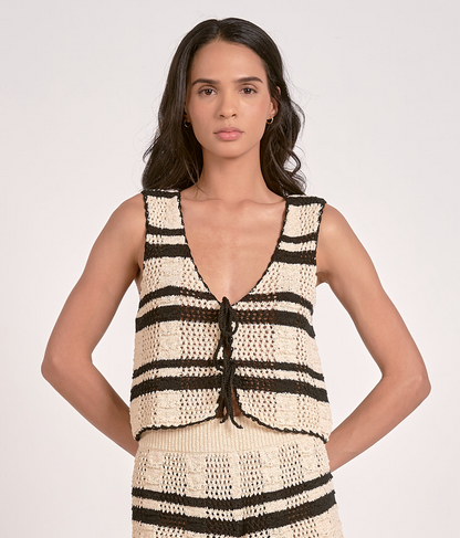 Tie Front Sleeveless Top