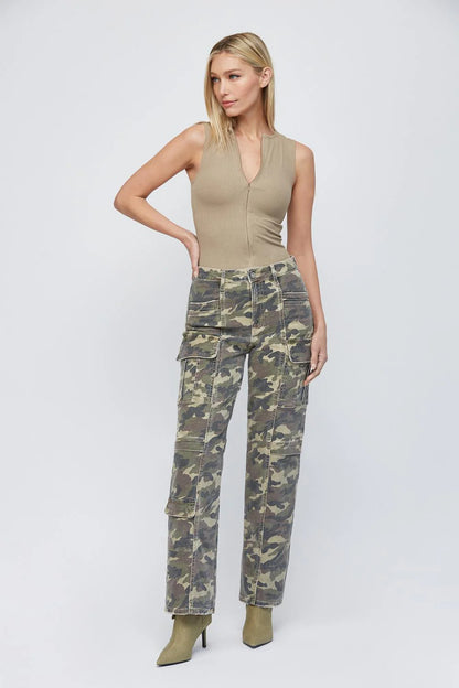 Tracey Cargo Straight Jean Camo