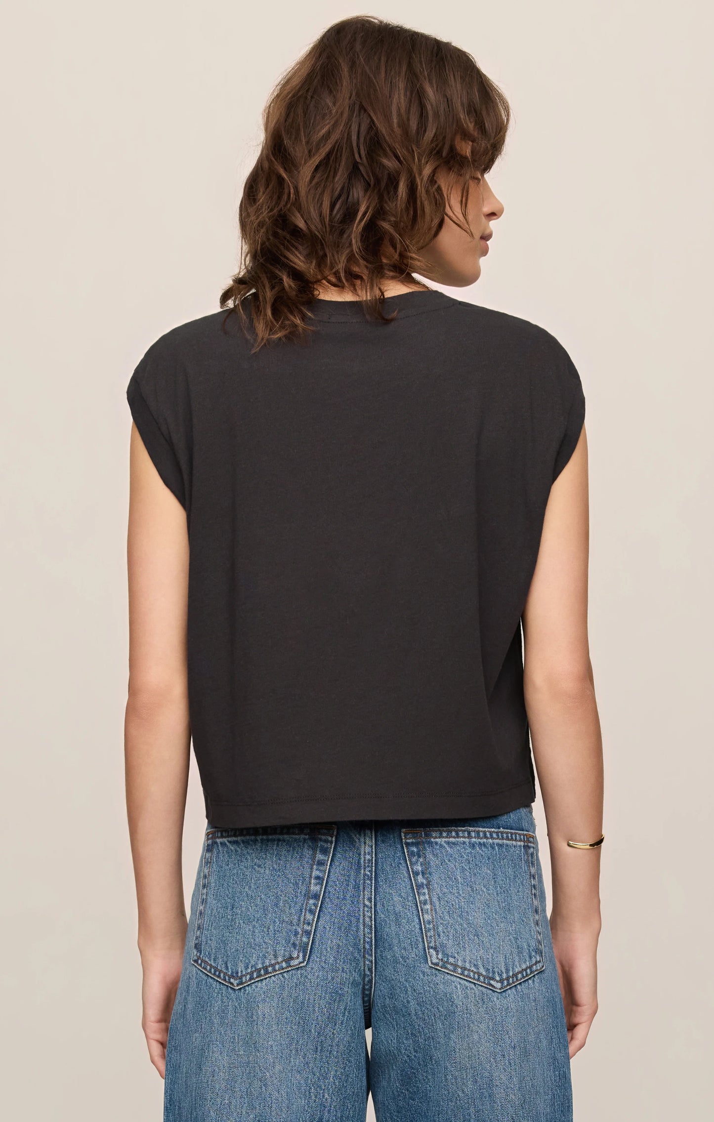 Flex Sleeveless Tee