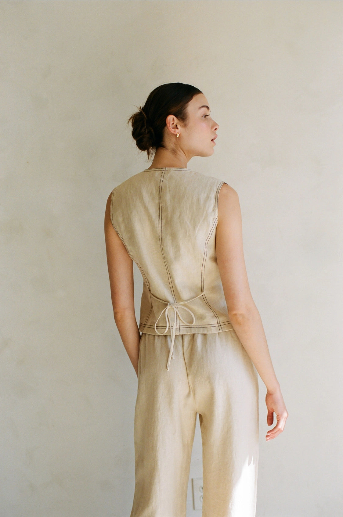 Linen Sleeveless Vest