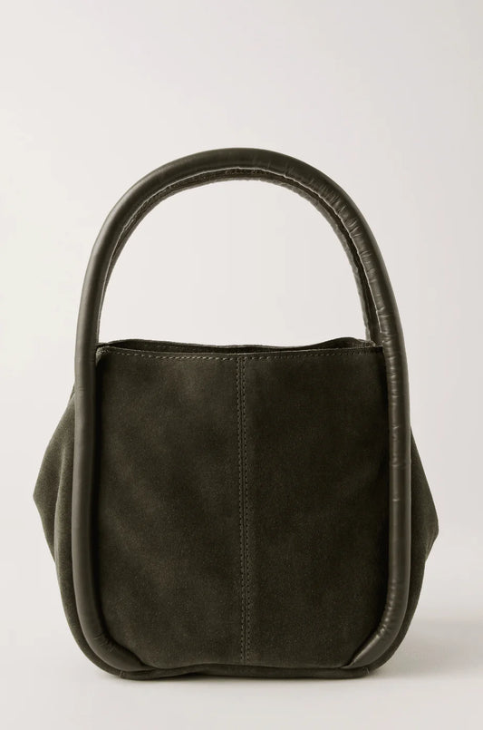 Barlow Bucket Bag