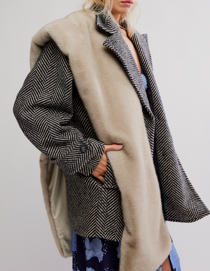 Snow Angel Faux Fur Scarf